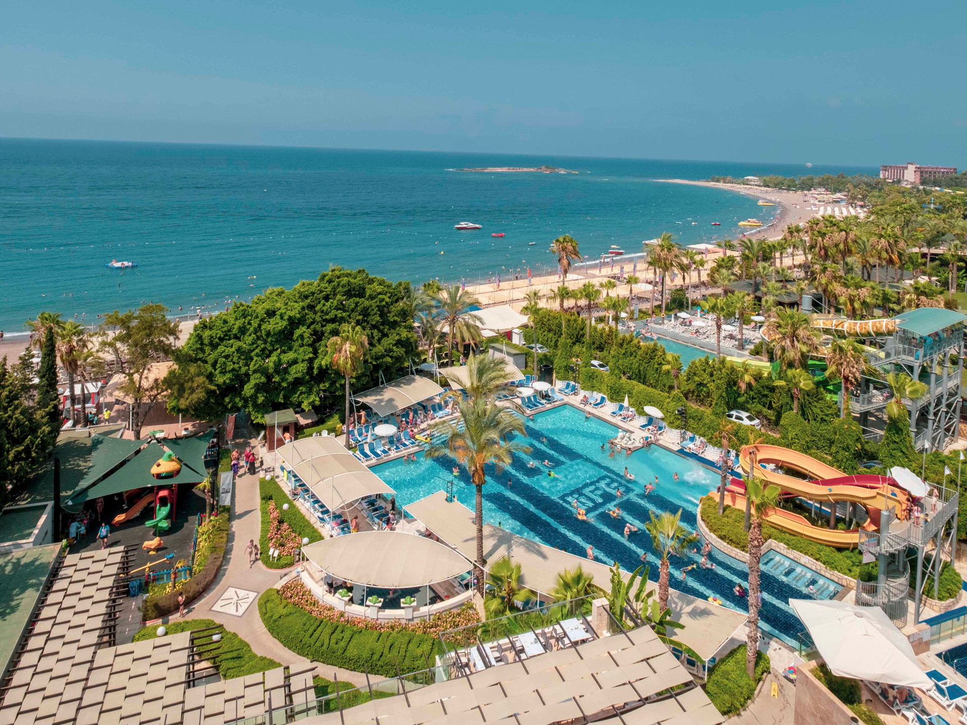 Sealife Buket Beach & Resort